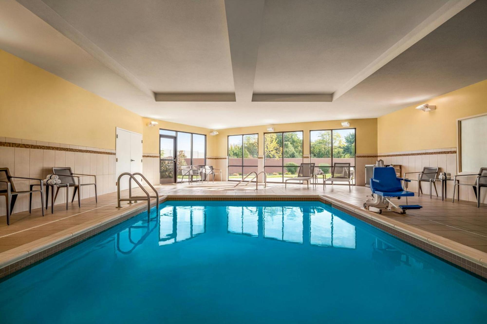 Hotel Courtyard Mt. Holly Westampton Exterior foto